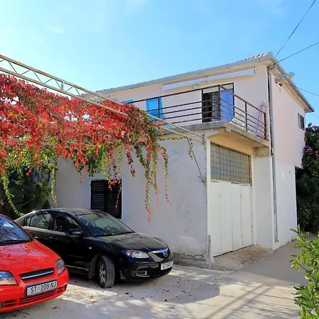 Studio 2566a